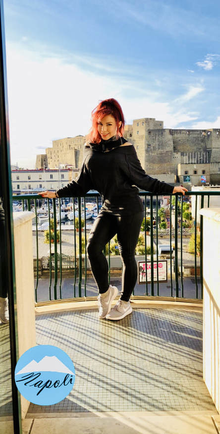 Ludella Hahn in Napoli (Naples, Italy)